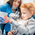 چگونه از دندان های کودکان مراقبت کنیم